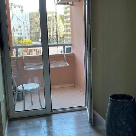Juri Center - Near Stadium & Pyramid * Tirana